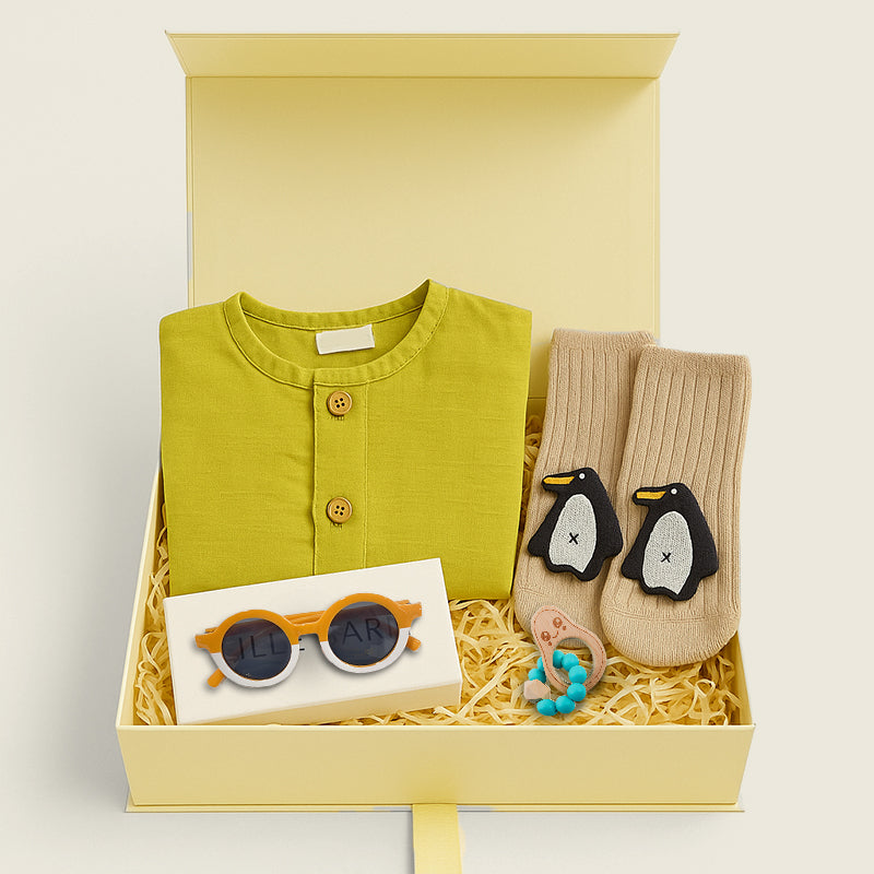 Buy newborn gift hampers online India